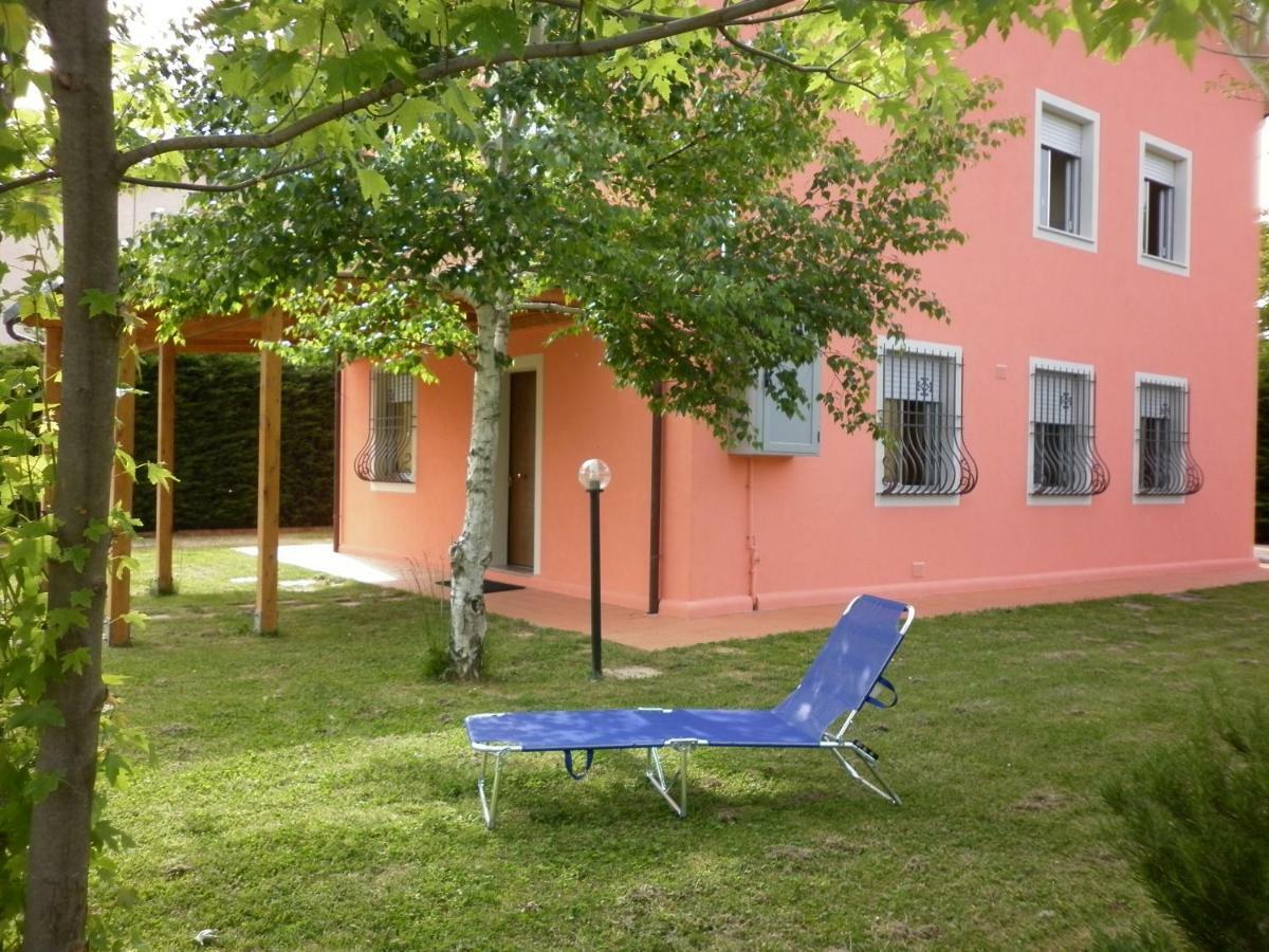 Villa Jolanda Fratte Rosa Exterior photo